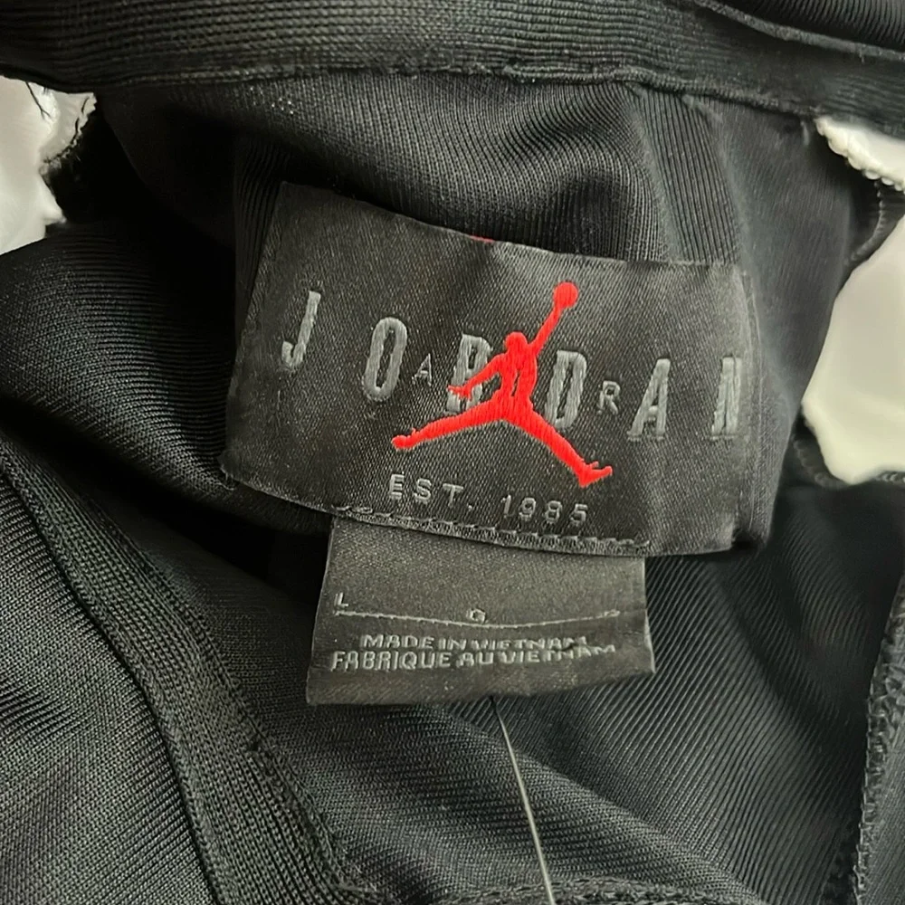Jordan Track Jacket Size L